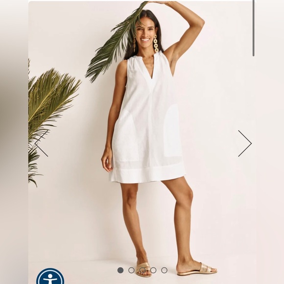 elliatt octavia puff-sleeve v-neck a-line mini dress Sail to Sable Blue DOT Matrix V-Neck Puff Sleeve Ric-Rac Dress DOT Matrix PRINT / XXS / R25411